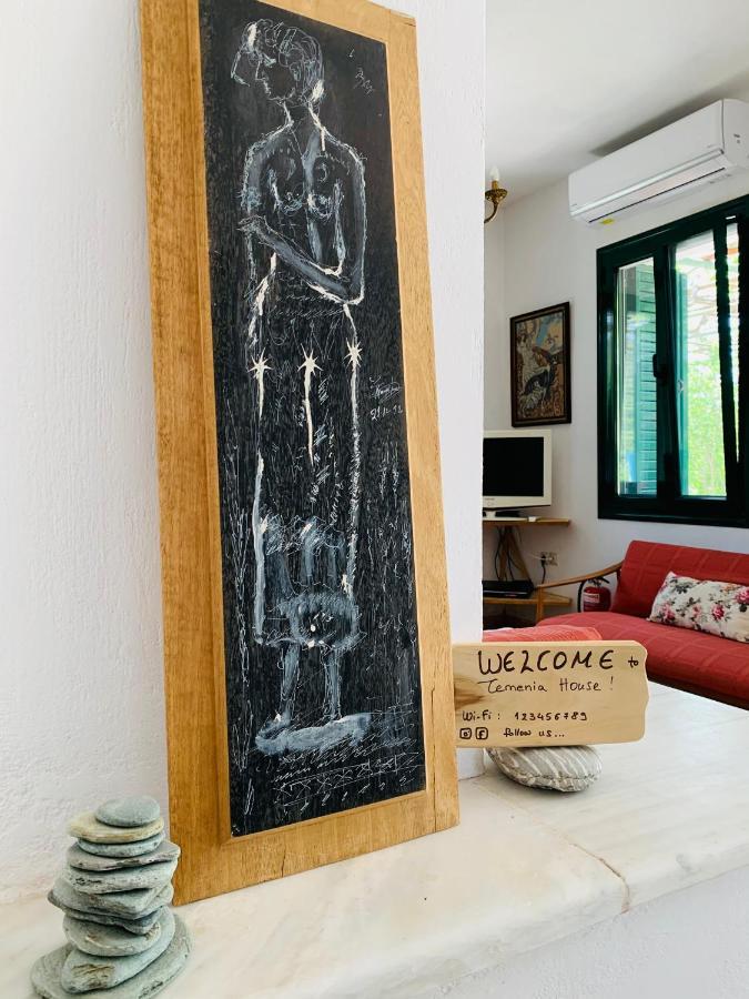 Temenia House Villa Buitenkant foto