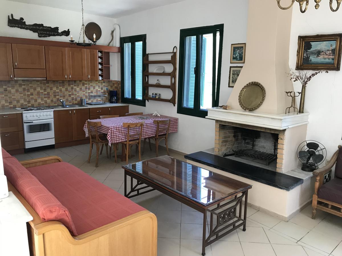 Temenia House Villa Buitenkant foto