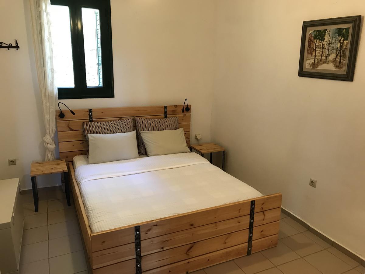 Temenia House Villa Buitenkant foto