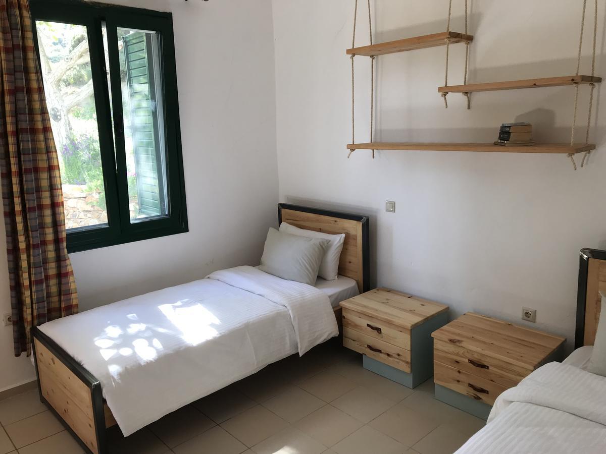 Temenia House Villa Buitenkant foto